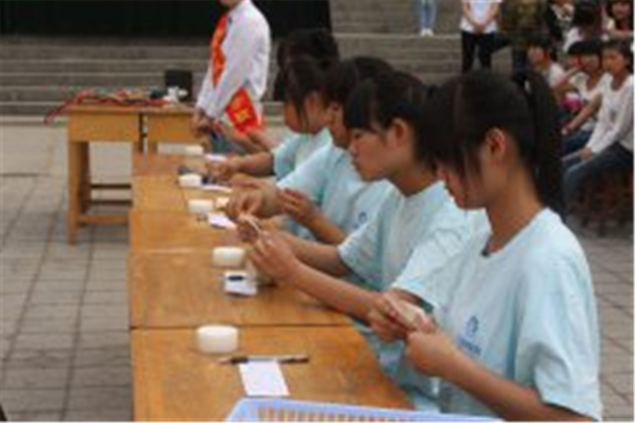我院15會計班在全市中職會